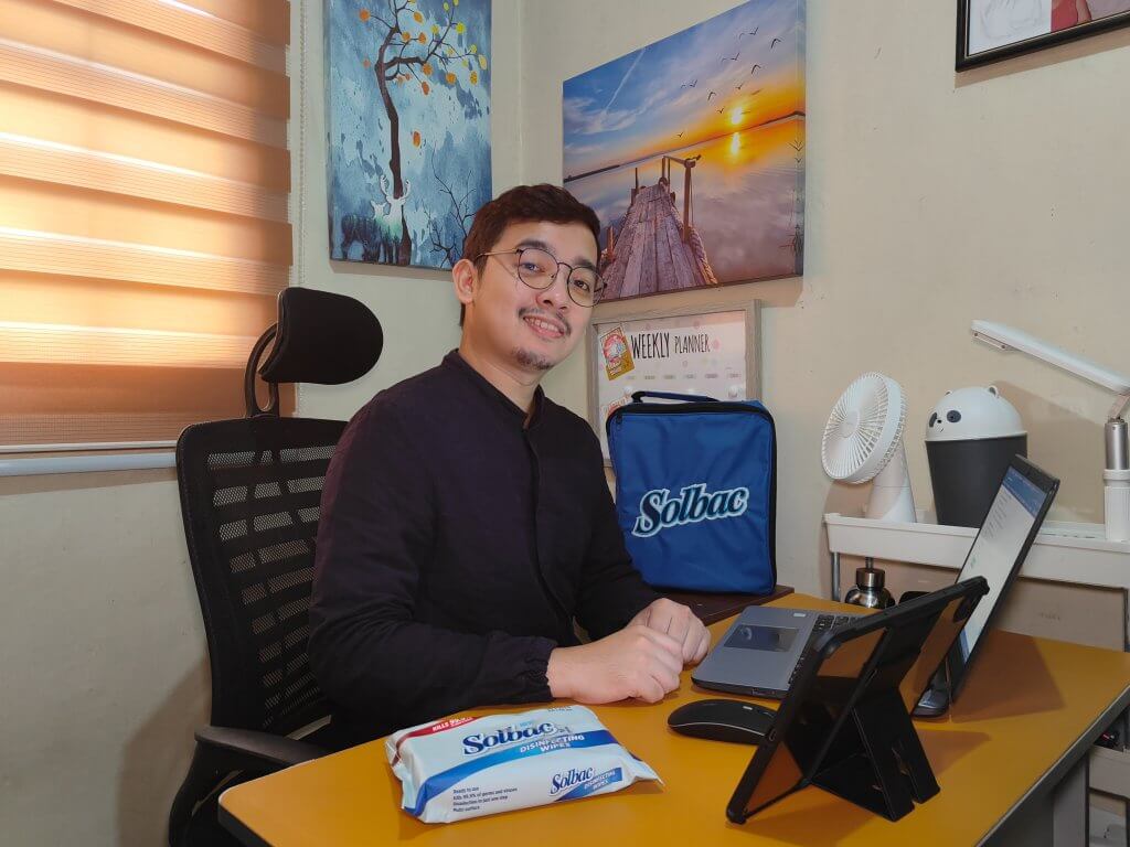 Travel Safely with Solbac: Your On-The-Go Disinfectant Wipes and Toilet Odor Deodorizer