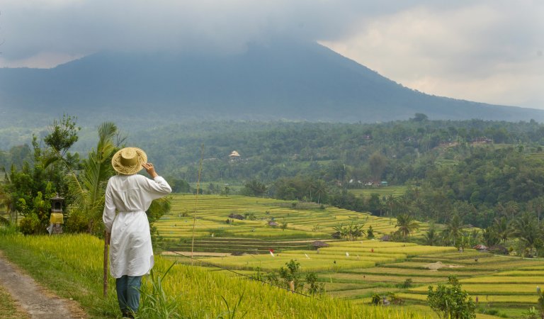 Soft Life vs. Hustle Culture: Why Filipinos Are Choosing Peace Over Pressure