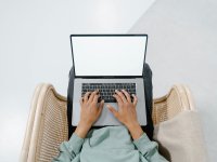 Templates for Collaboration Outreach Between Businesses and Creators