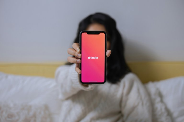 Dating Apps in the Philippines Love, Ghosting, and Reality Checks